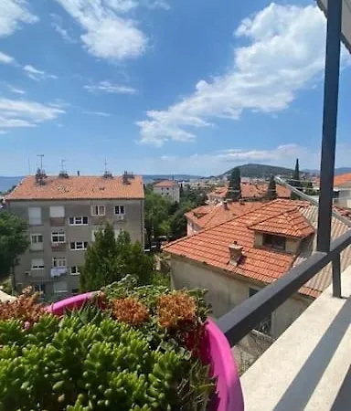 Penthouse Bacvice