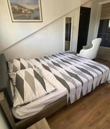 Penthouse Bacvice Apartment