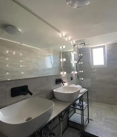 Penthouse Bacvice