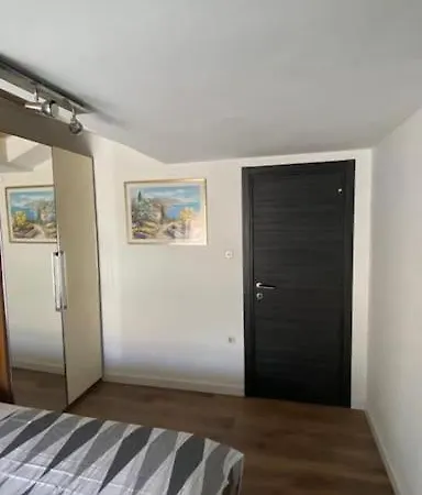 Penthouse Bacvice 公寓